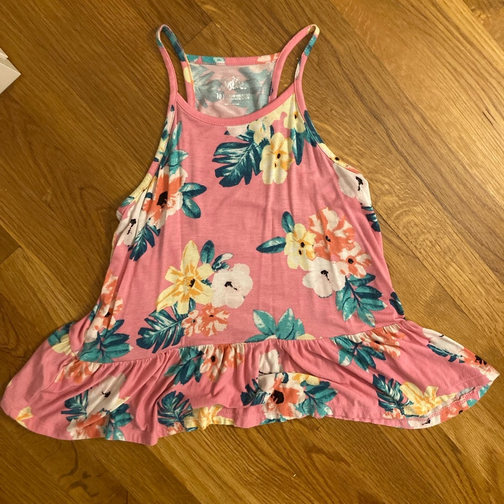 pink tank
